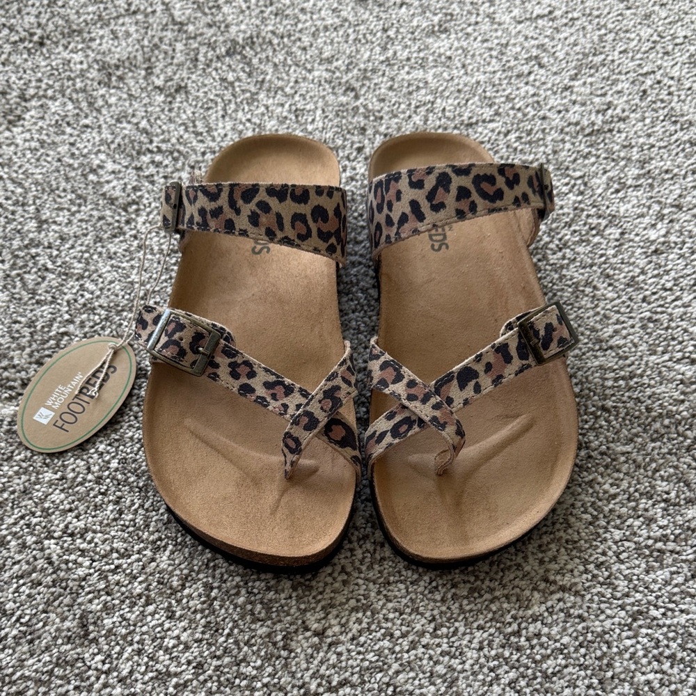 NEW Leopard Print Sandals 8M NWT